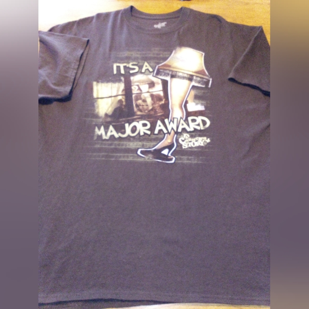 A Christmas Story It's A Major Award Leg Lamp Brown 2XL T-Shirt